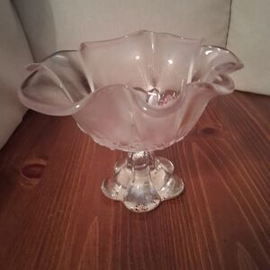 MIKASA ROSELLA PINK FROSTED GLASS with RUFFLED RIM